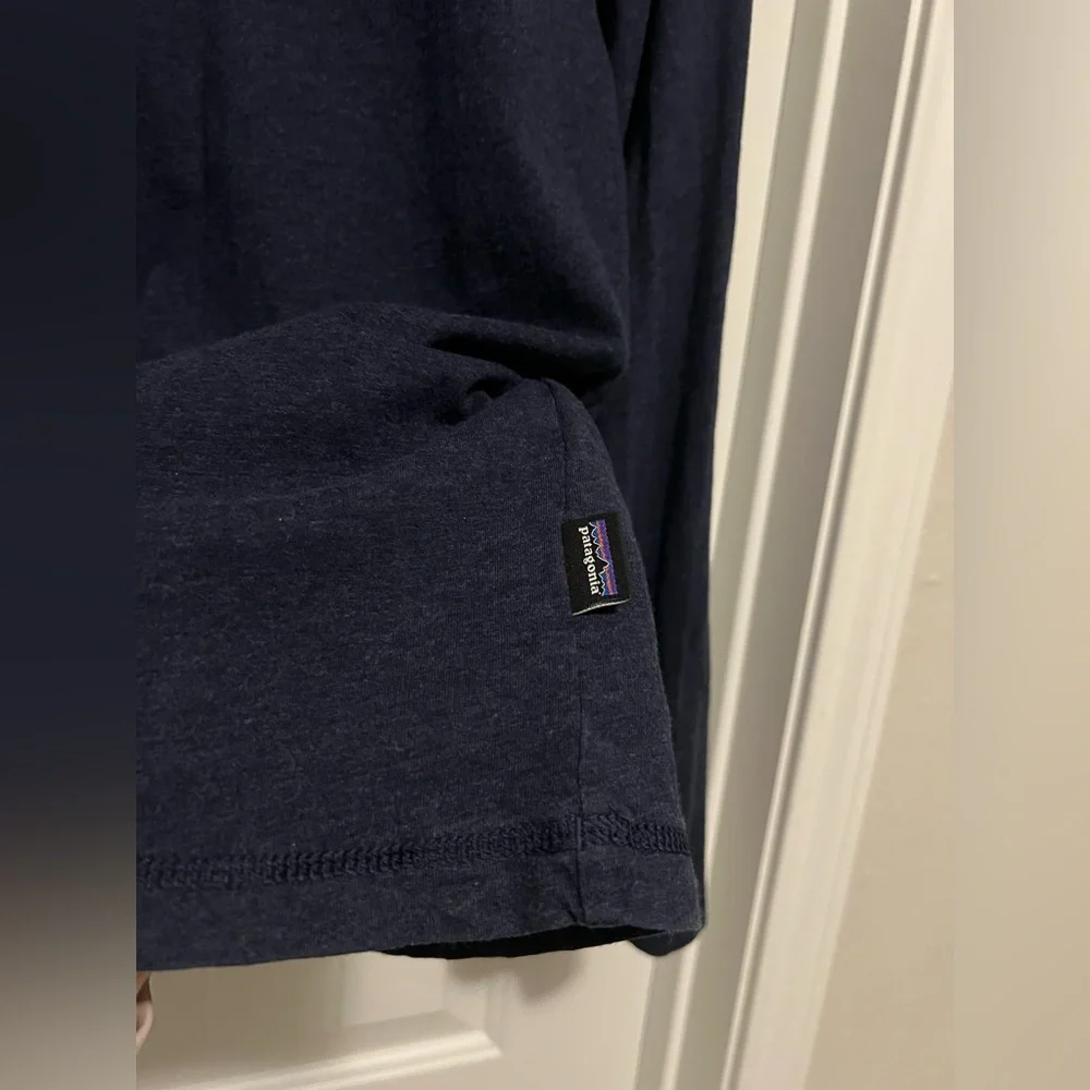 Patagonia Men’s Organic Cotton Henley Long Sleeve Shirt Navy Blue Size L Cozy - Picture 4 of 9